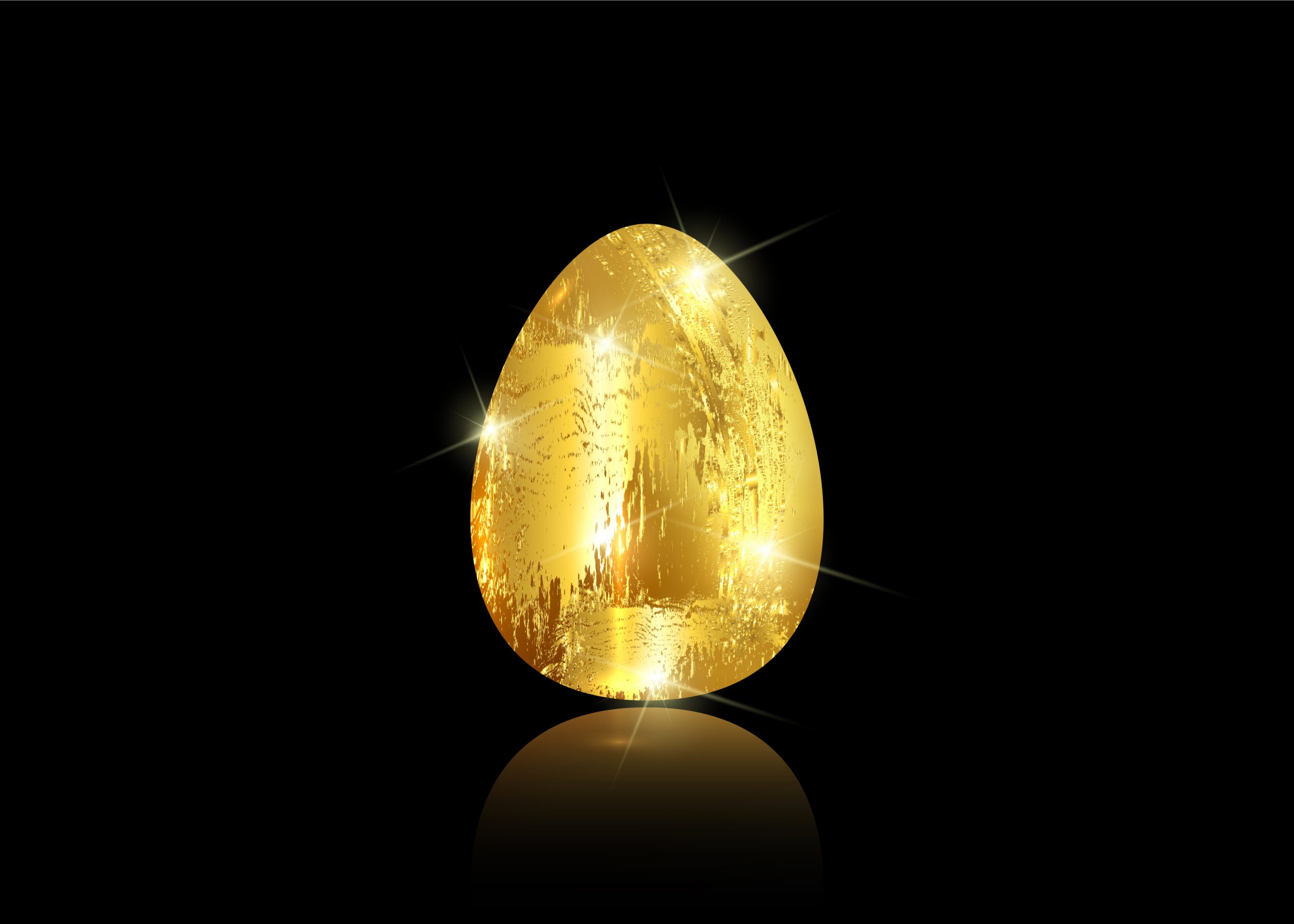 Gold faberge hen beauty egg